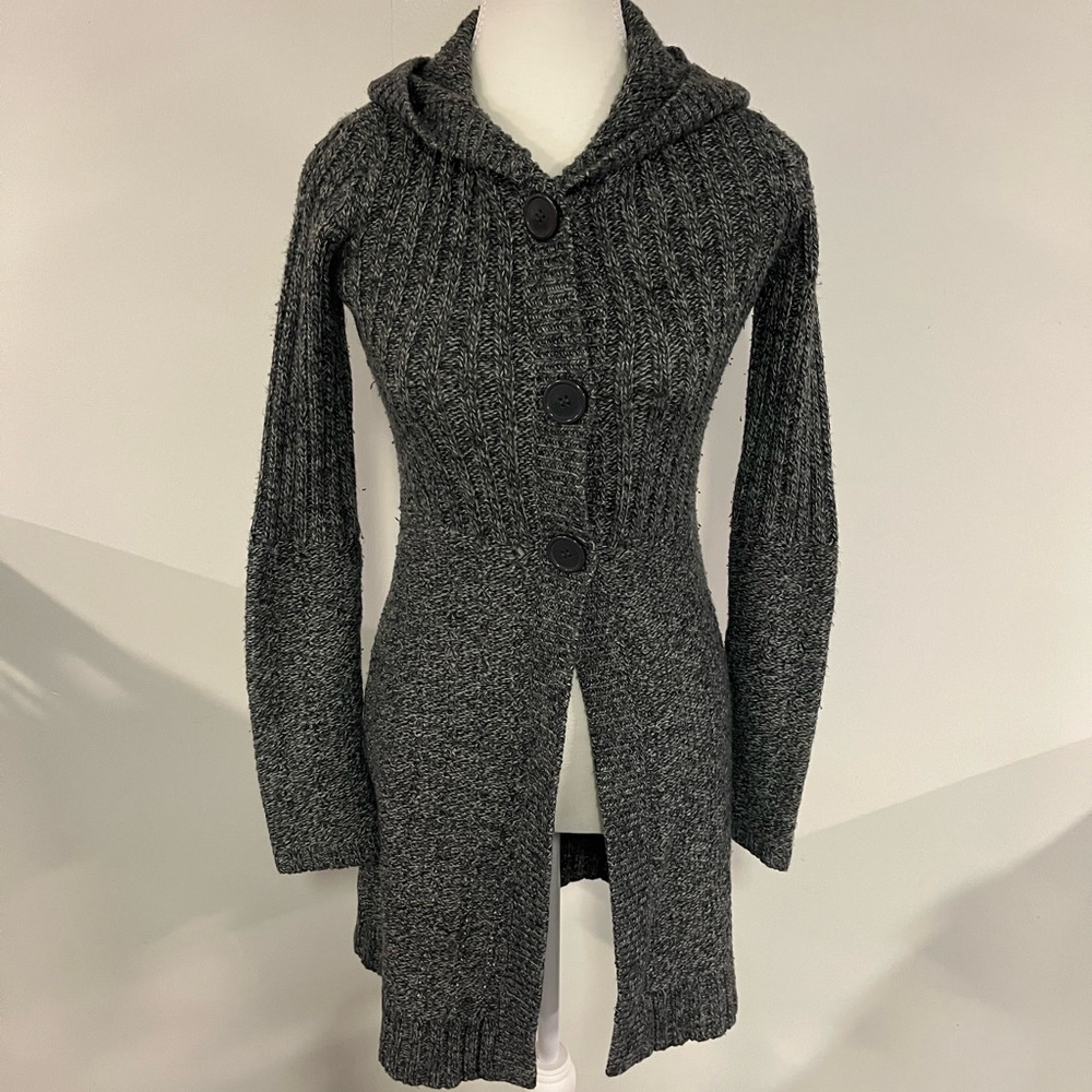 Vanity long fitted sweater